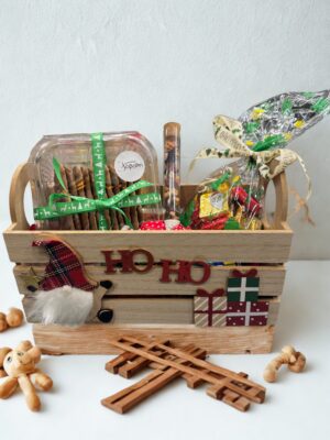 Χριστουγεννιάτικα Καλαθάκια Δώρου με προϊόντα της επιλογής σας